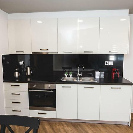 Gaspar Apartment - 4Th Floor - Renovated 2019 أثينا المظهر الخارجي الصورة