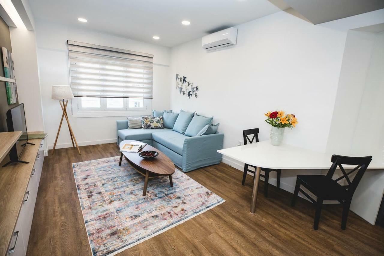 Gaspar Apartment - 4Th Floor - Renovated 2019 أثينا المظهر الخارجي الصورة