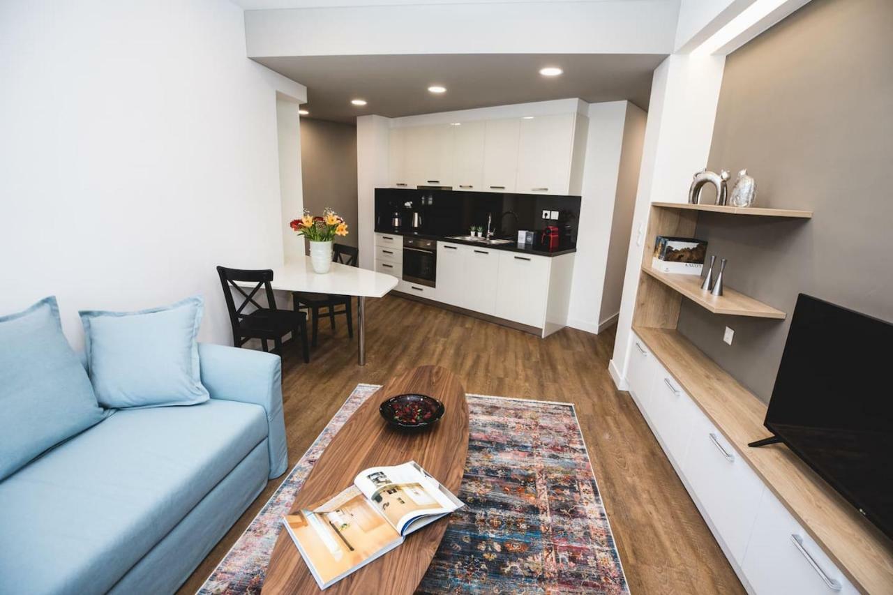Gaspar Apartment - 4Th Floor - Renovated 2019 أثينا المظهر الخارجي الصورة